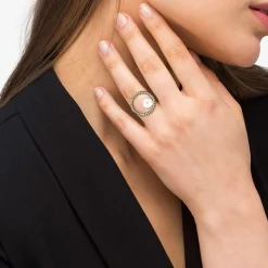 Online Circle Pearl Statement Ring Two-Tone