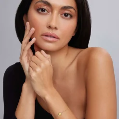 Store 18K Gold Diamond Circle Bracelet Gold