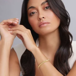 New 18K Gold X Diamond Caviar Bracelet | 6Mm Diamonds