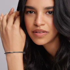 Store Onyx Bangle Silver